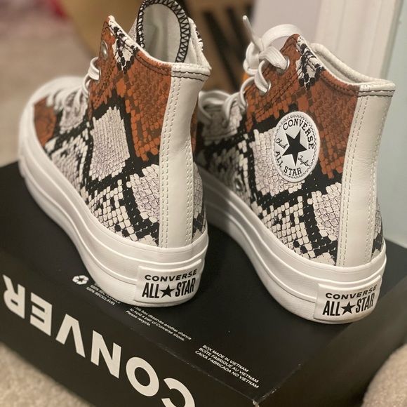 Platform Snakeskin Women’s Converse - Picture 2 of 4